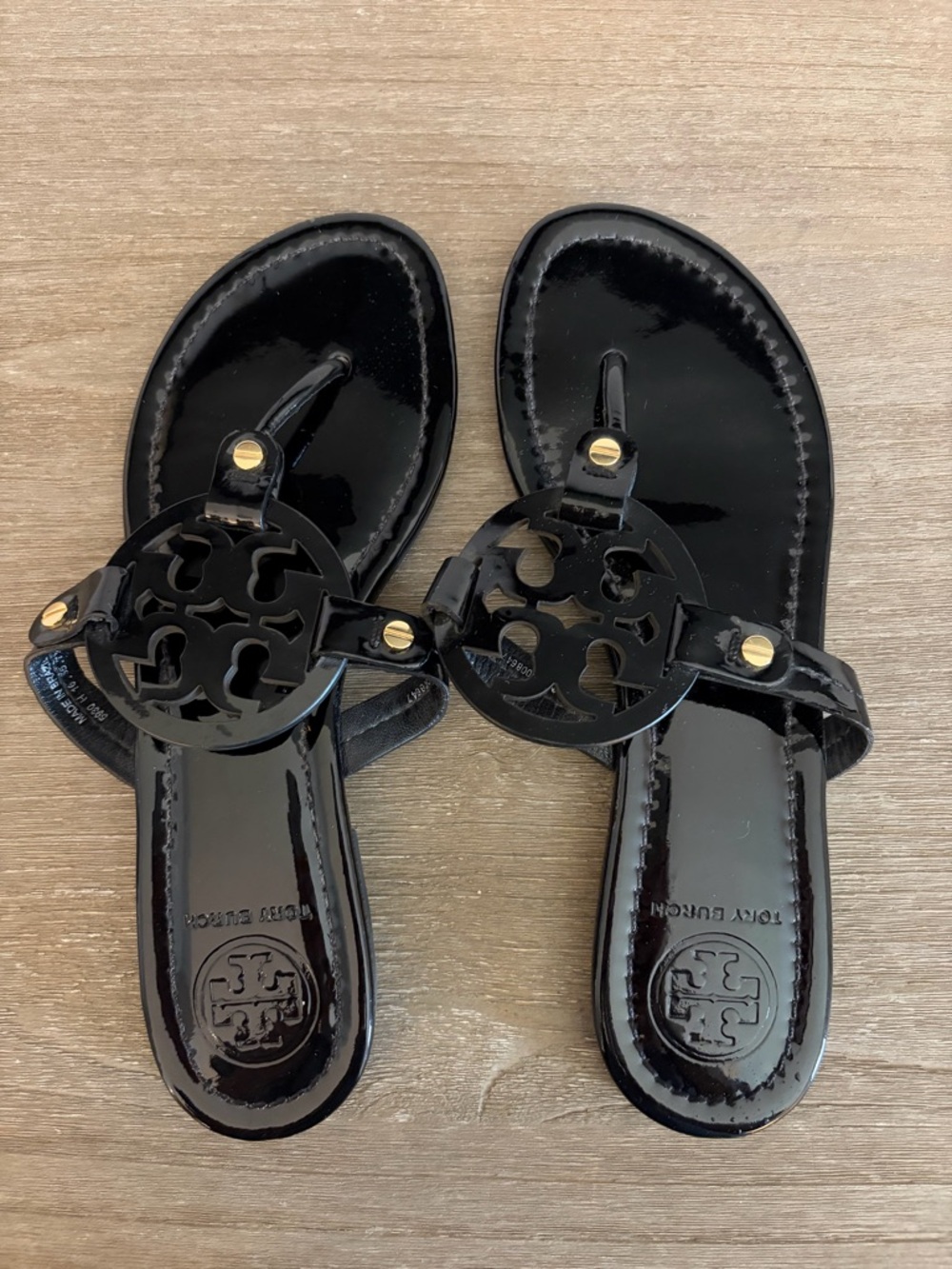 Tory Burch Black Patent Miller Logo Thong Sandals